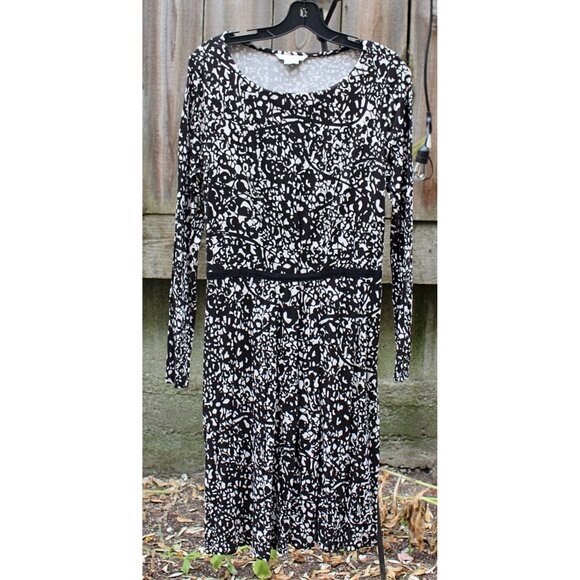 Boden Thea Long Sleeve Jersey Dress in Black + White Abstract, 8R - Picture 8 of 9